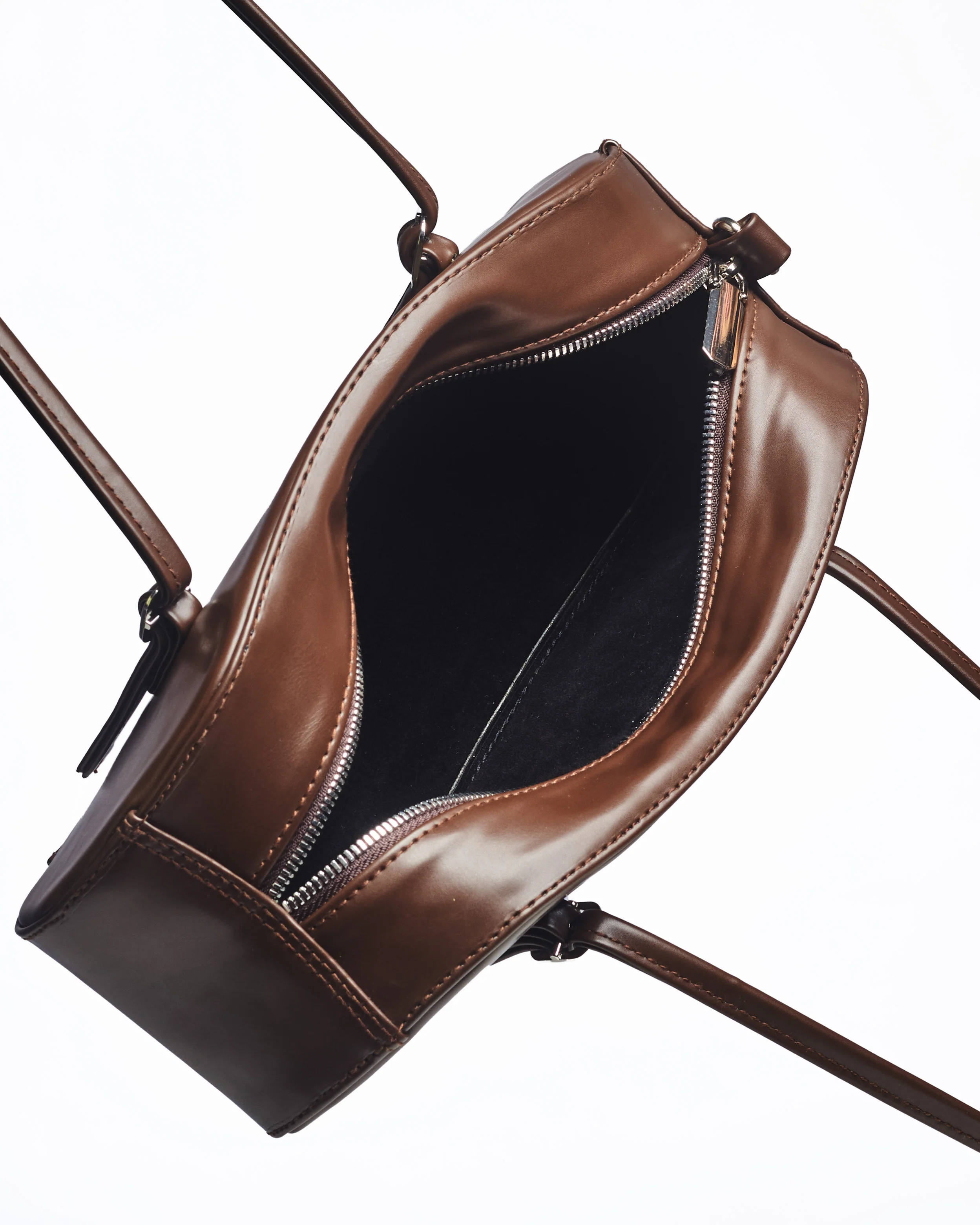 Baguette Bag in Silver (Matte) - Image 4