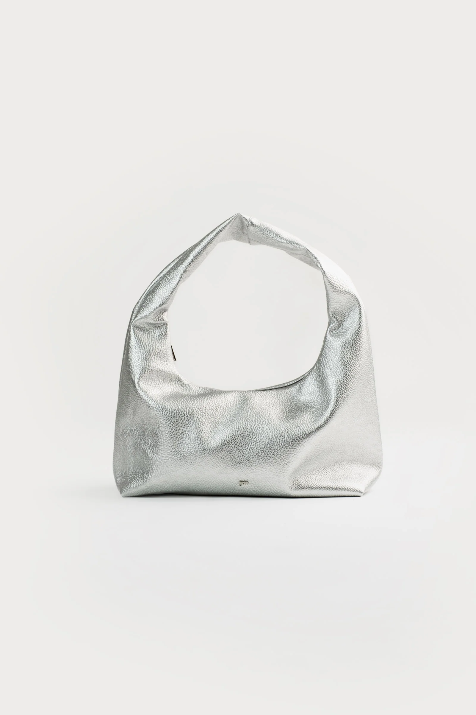 Medium Hobo Bag in Silver (Heavy Pebbled) - Image 3