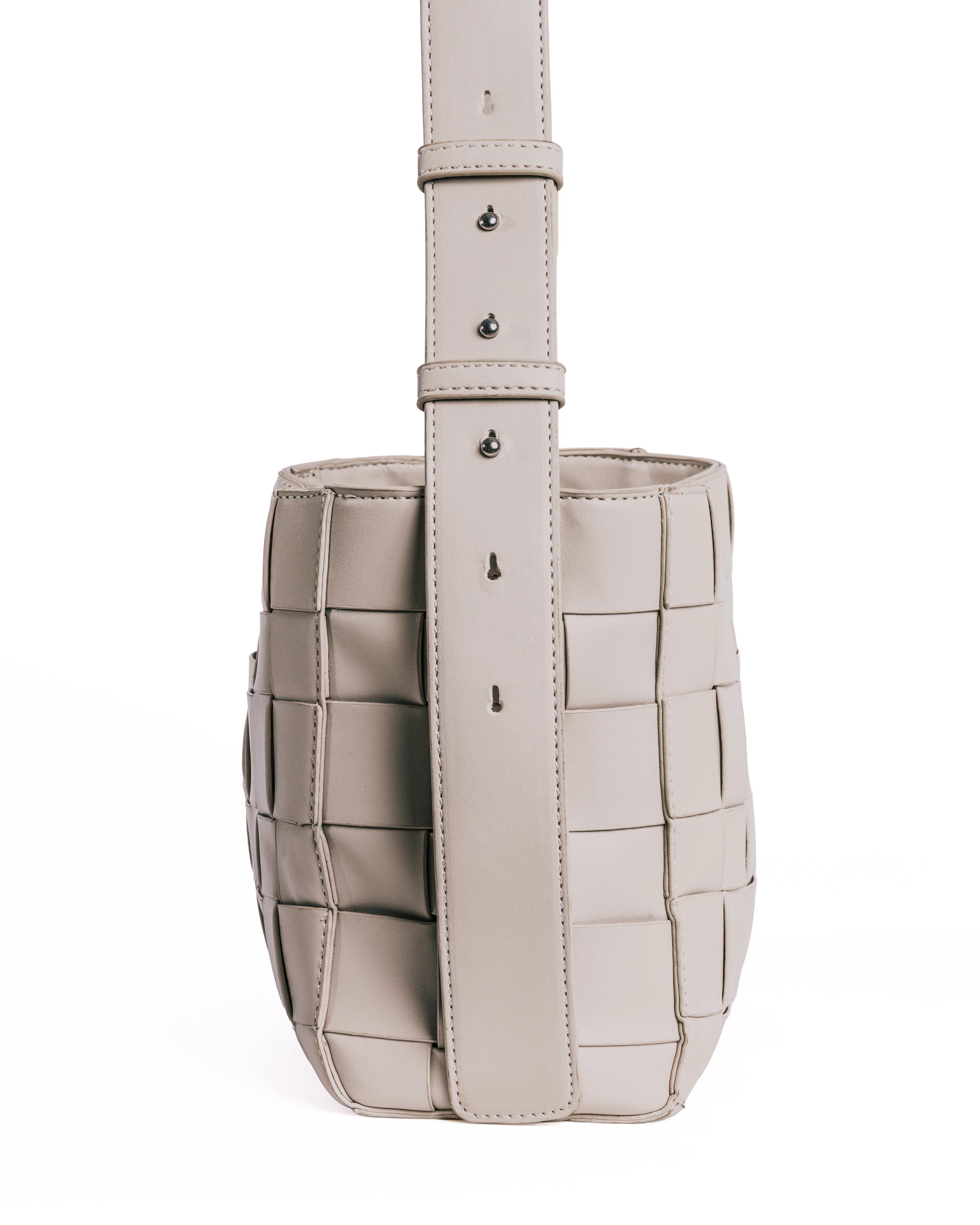 Medium Woven Frame Bag in Bone - Image 3